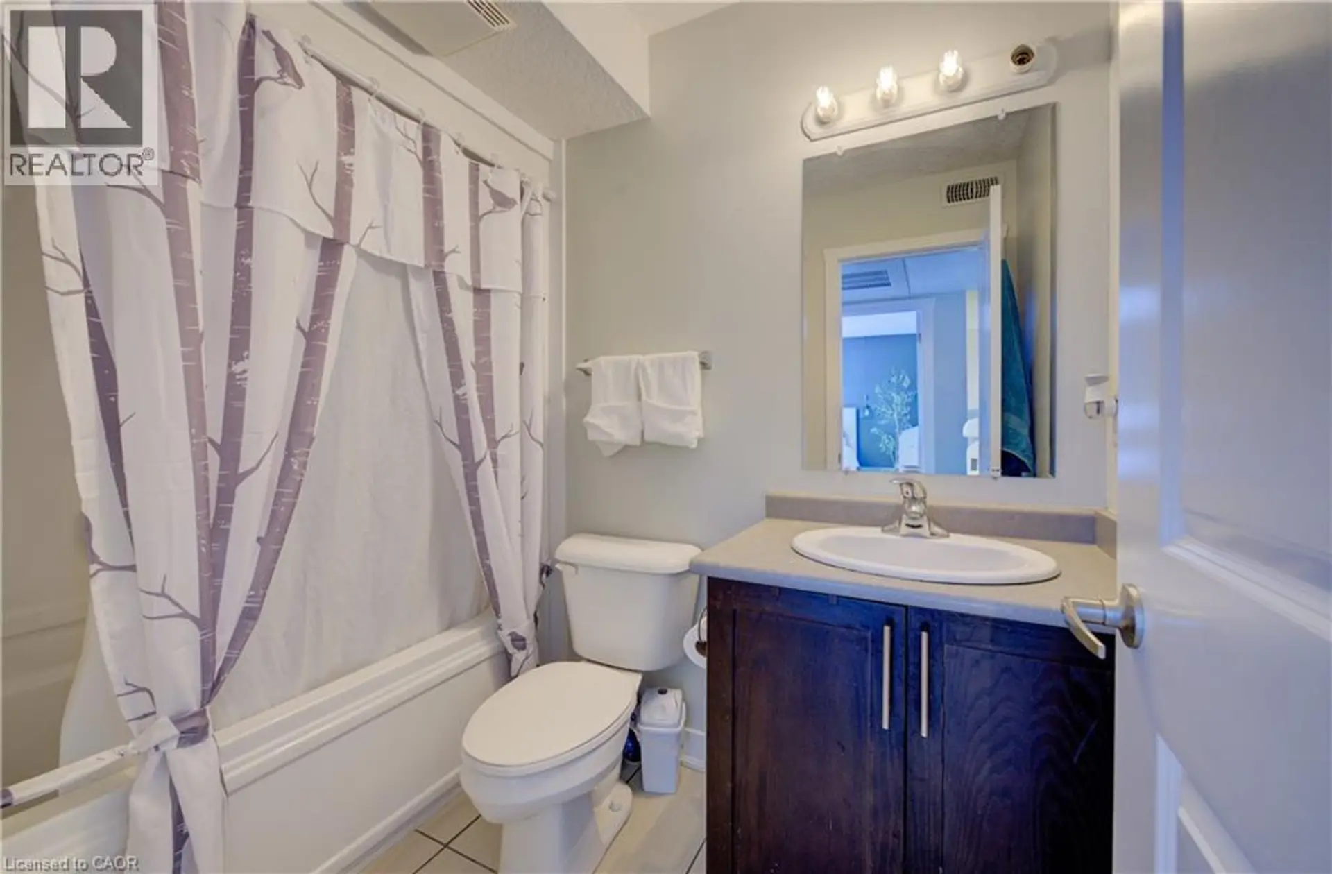 #6A 185 WINDALE Crescent - Image 9