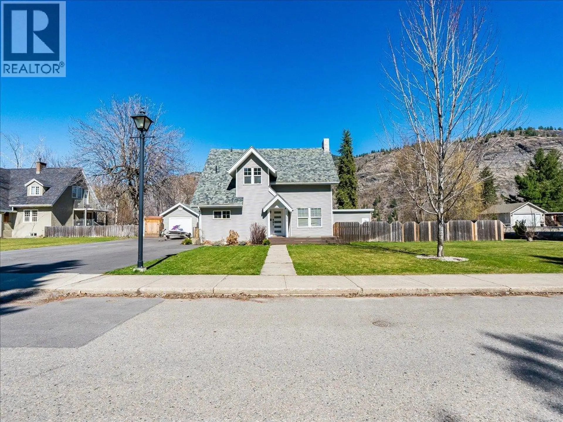 Property at 300 KOOTENAY Avenue, Trail, BC