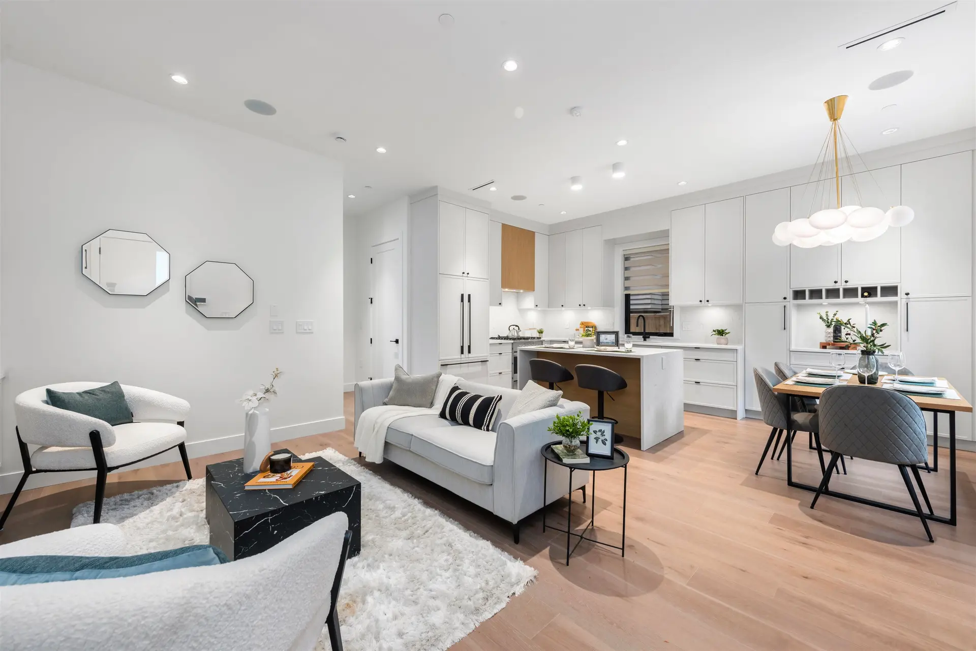 Property at #1 878 E 37 Avenue, Vancouver, BC
