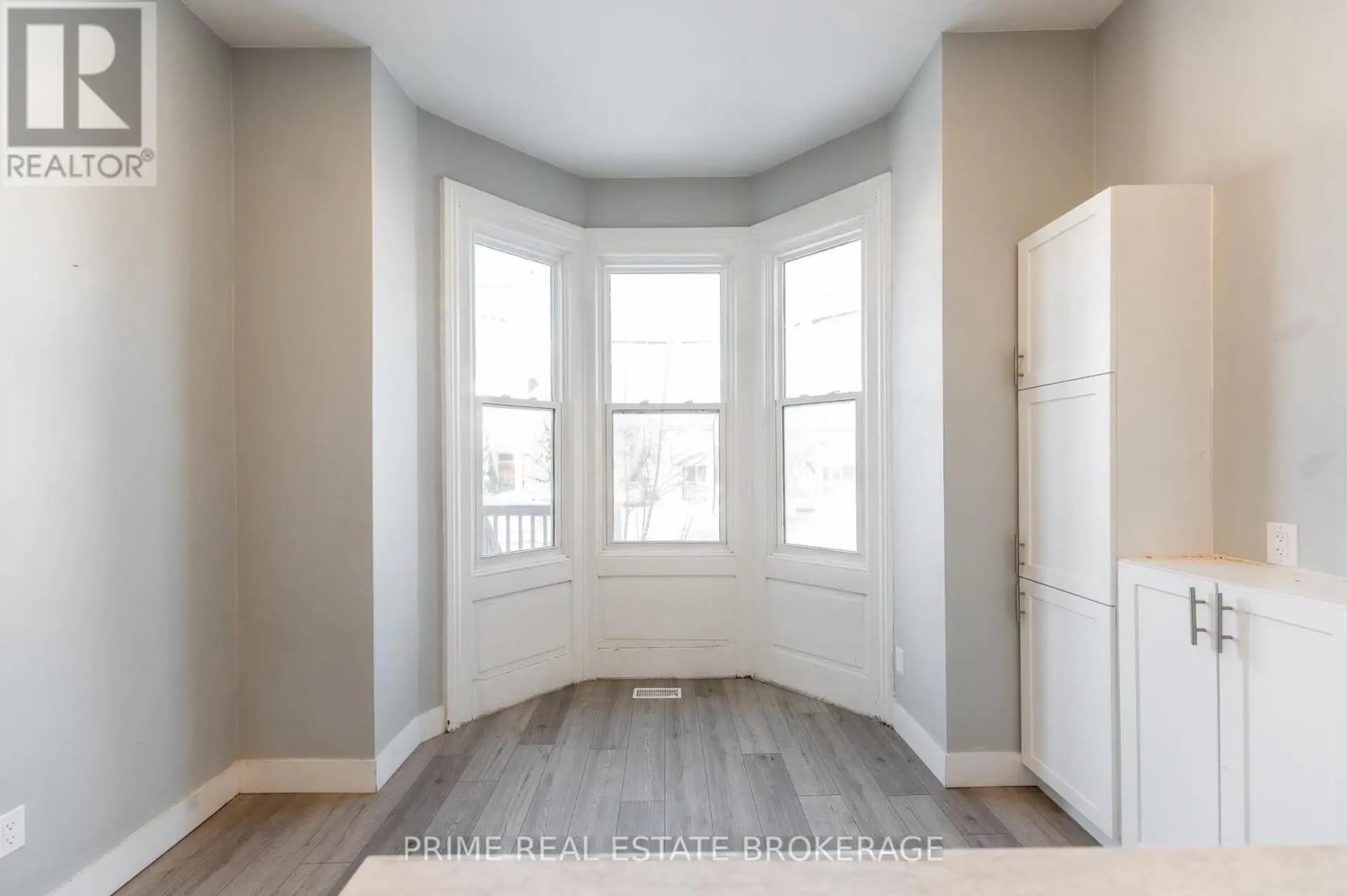 46 STANLEY STREET - Image 10