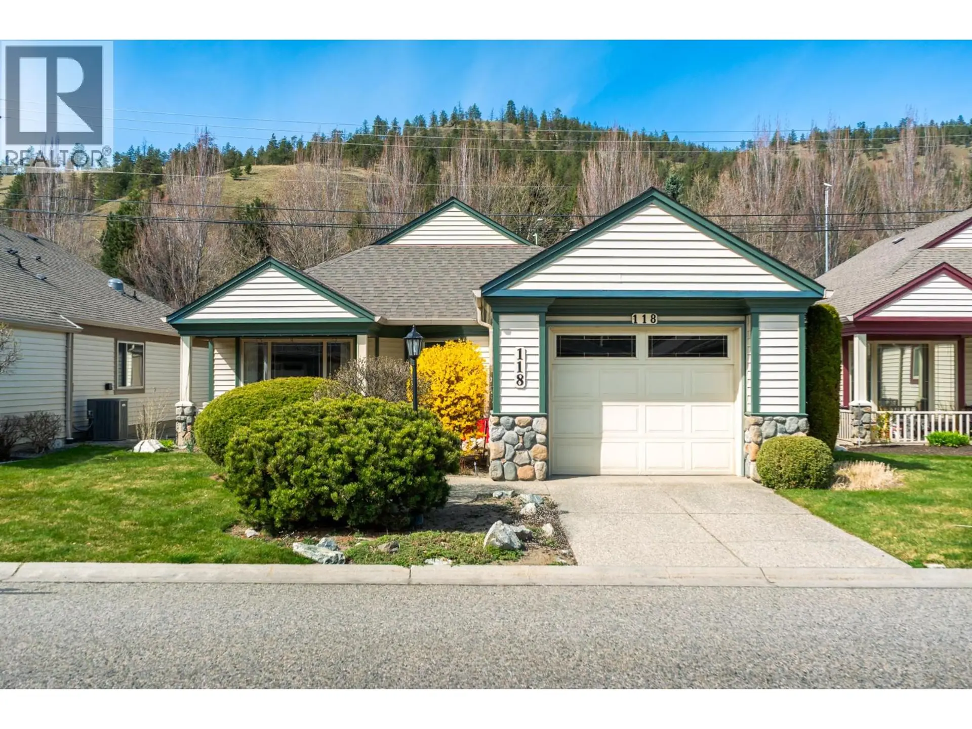 Property at #118 550 Yates Road, Kelowna, BC