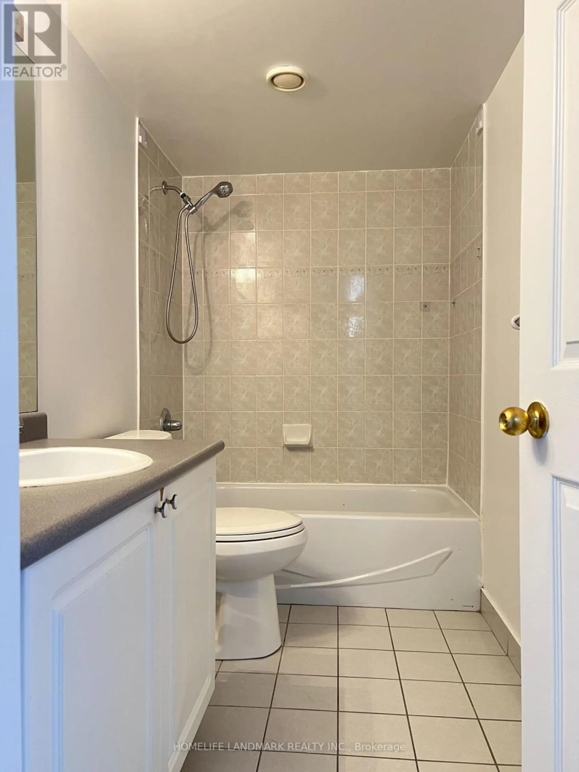 #909 28 EMPRESS AVENUE - Image 13