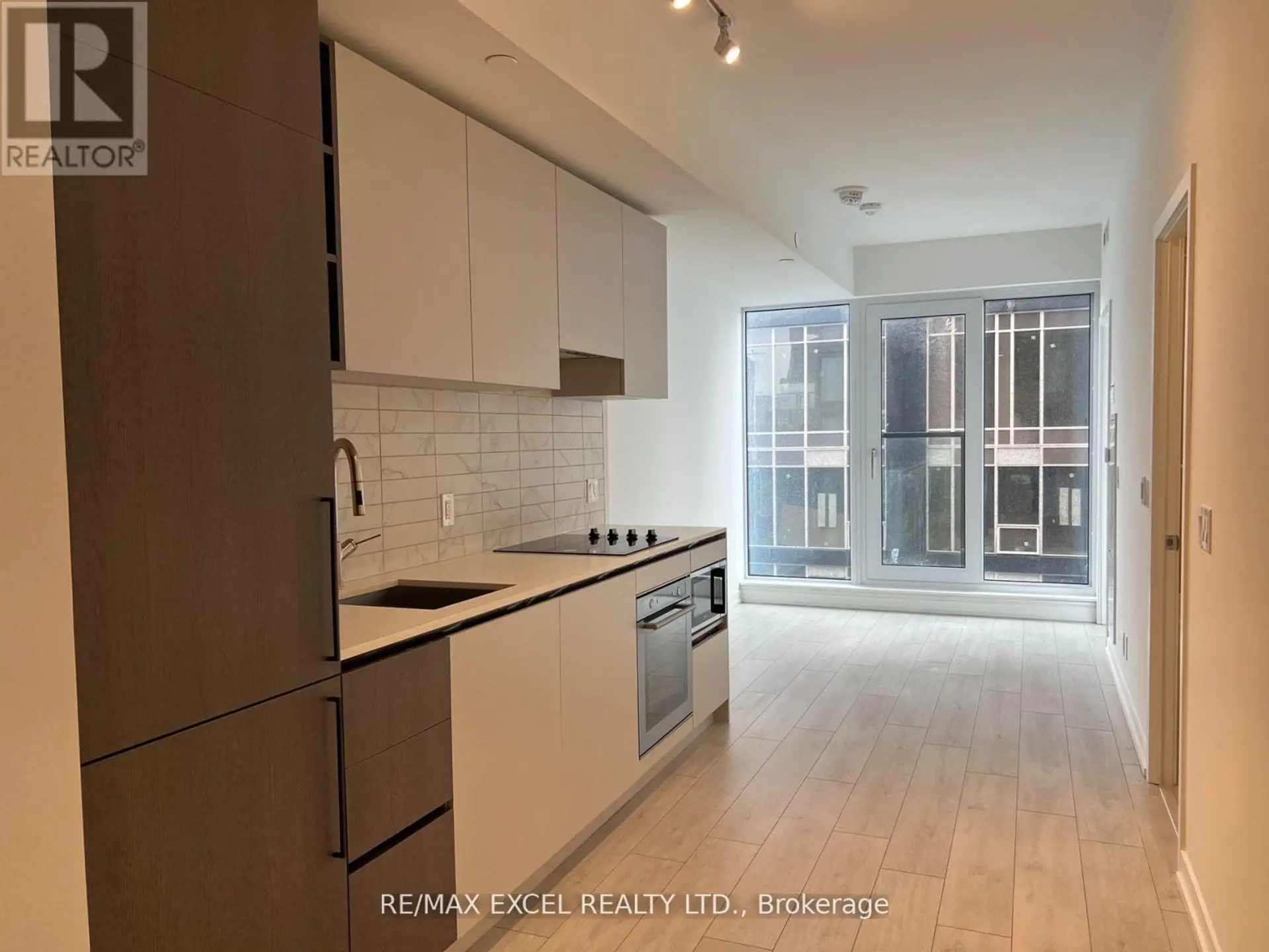 #4910 55 MERCER STREET - Image 6
