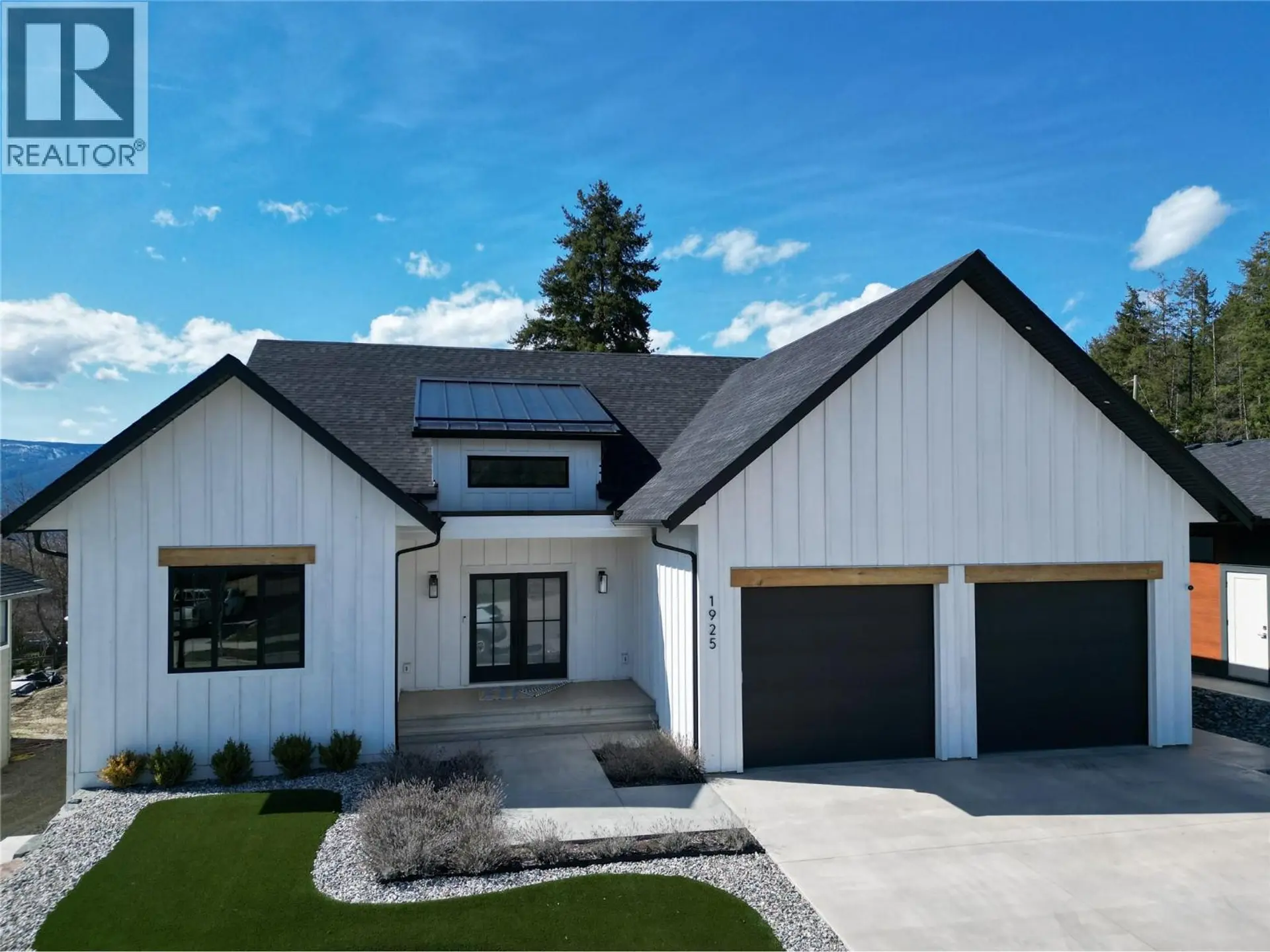 Property at 1925 35 Street, Salmon Arm, BC