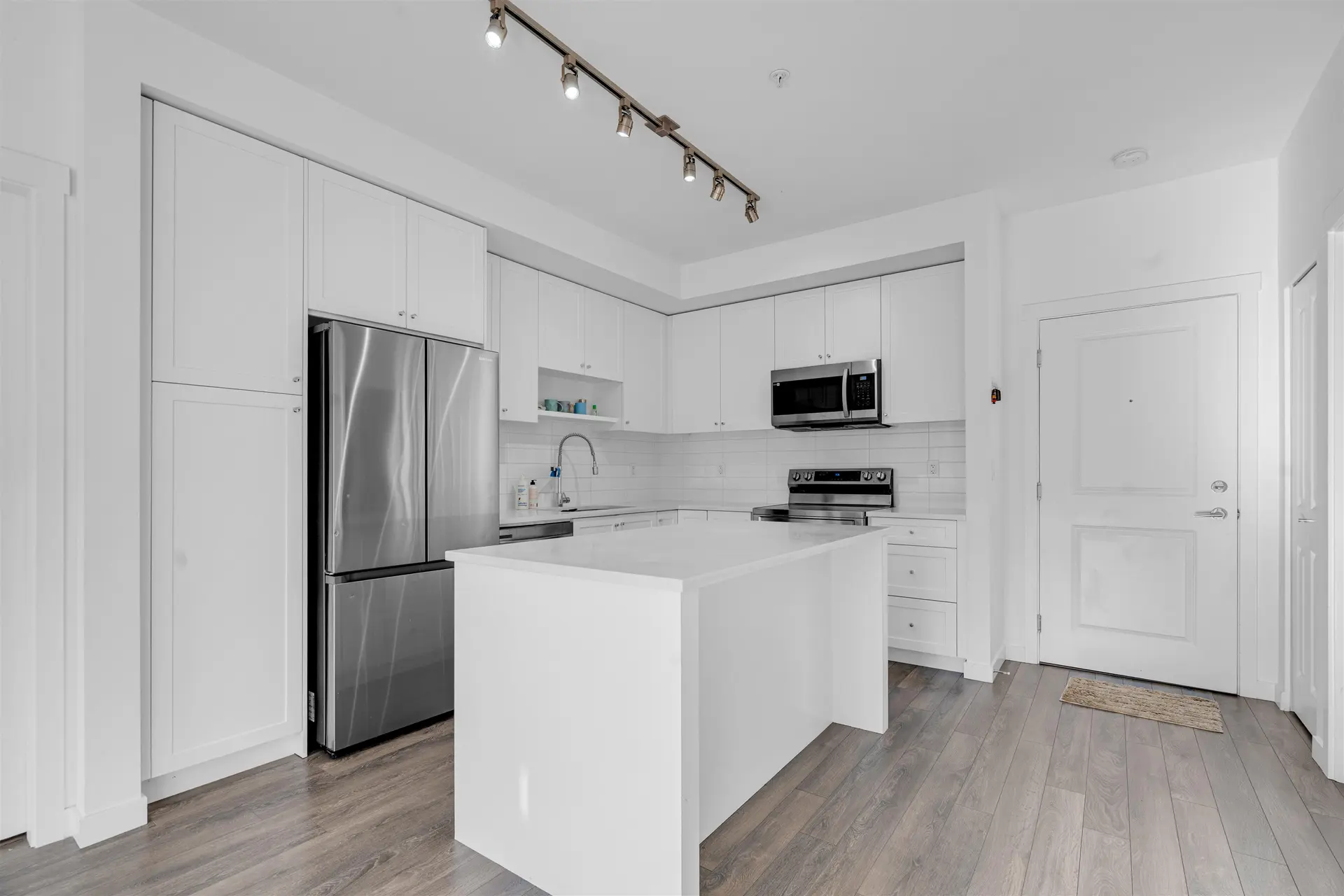 Property at #418 15825 85 Avenue, Surrey, BC