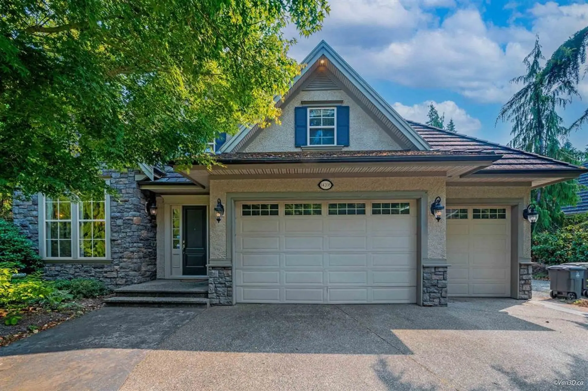 Property at 14208 33 Avenue, Surrey, BC