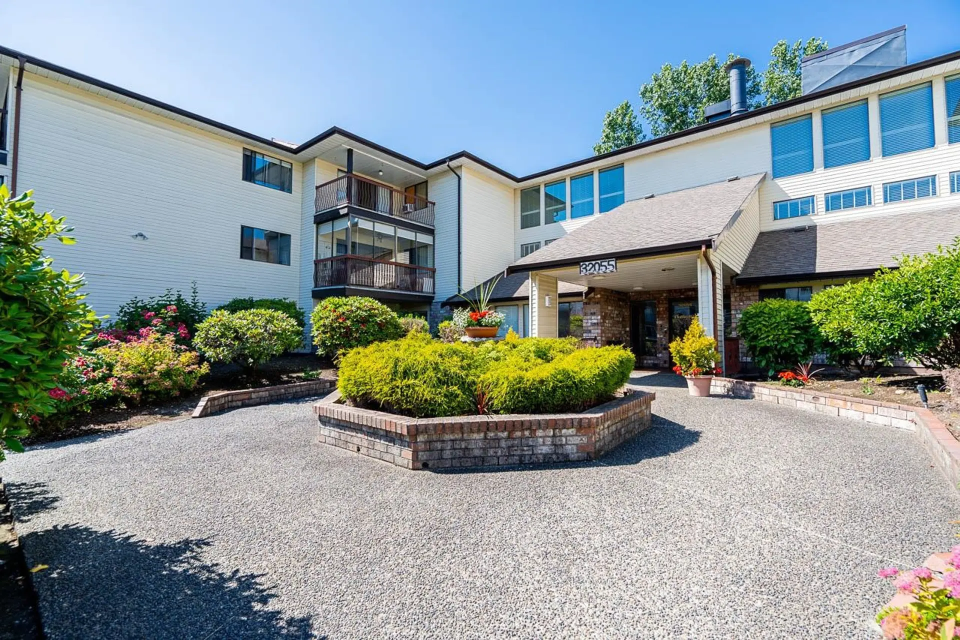 Property at #109 32055 Old Yale Road, Abbotsford, BC