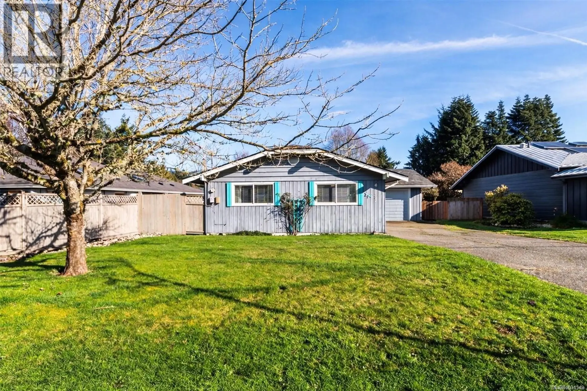 Property at 6525 Country Rd, Sooke, BC