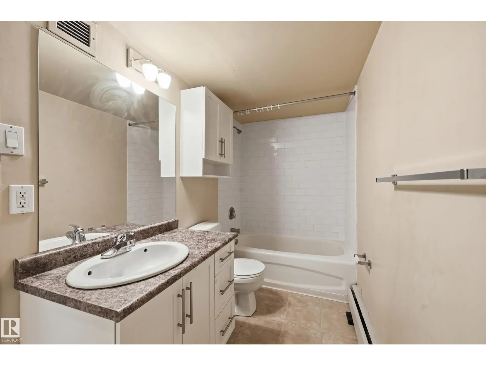 #209 9710 105 ST NW NW - Image 10