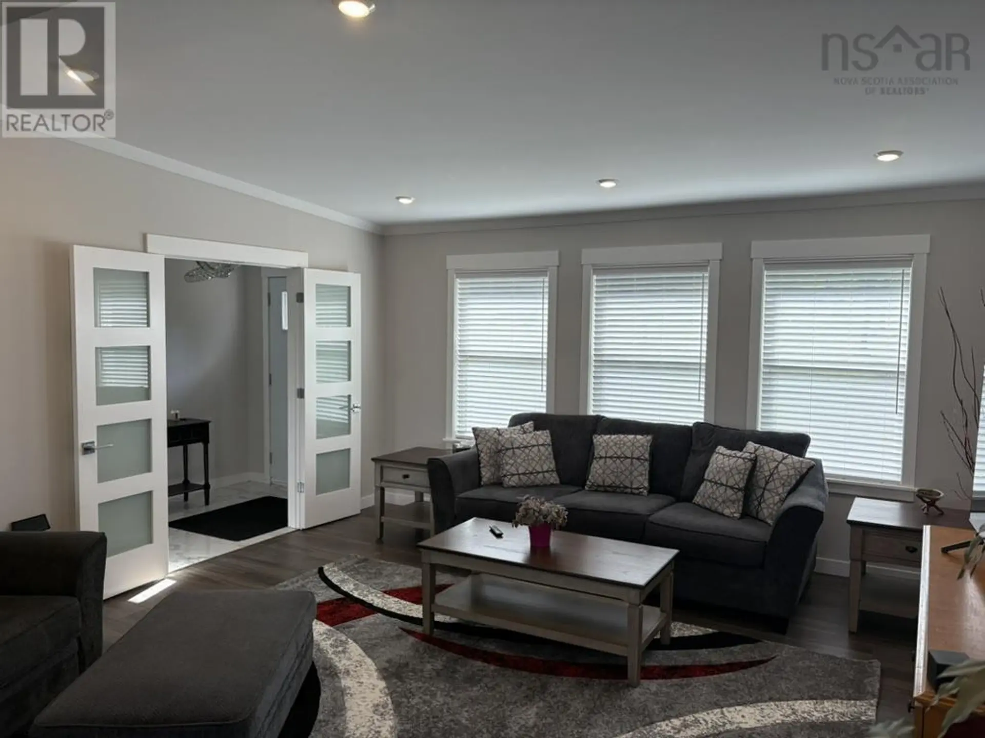 25 Lakewood Drive - Image 7