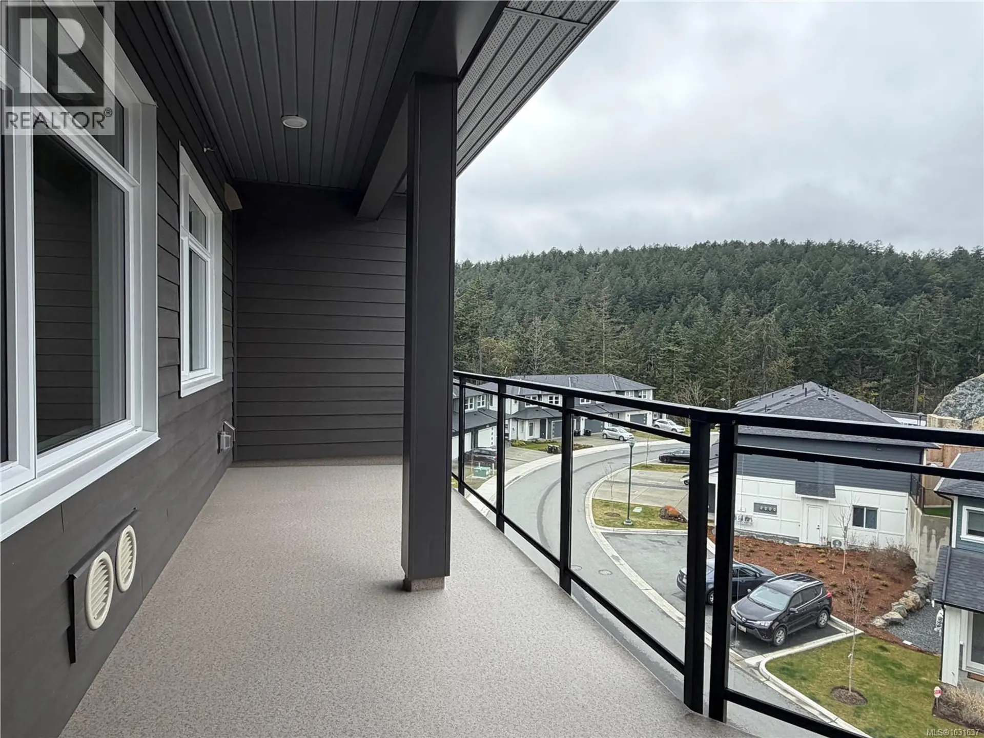 #401 2000 West Park Lane - Image 12