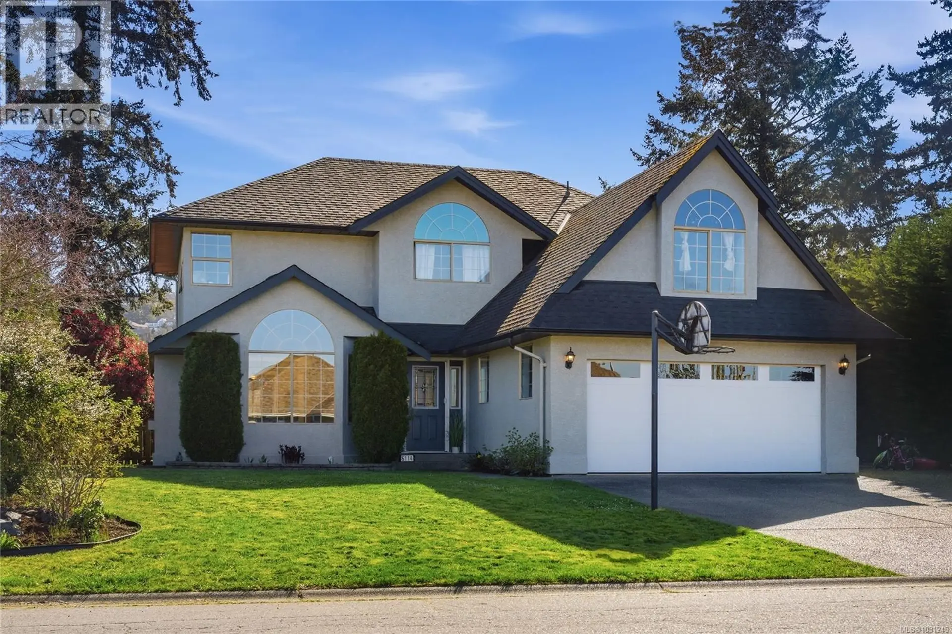 Property at 6114 Whitney Pl, Duncan, BC