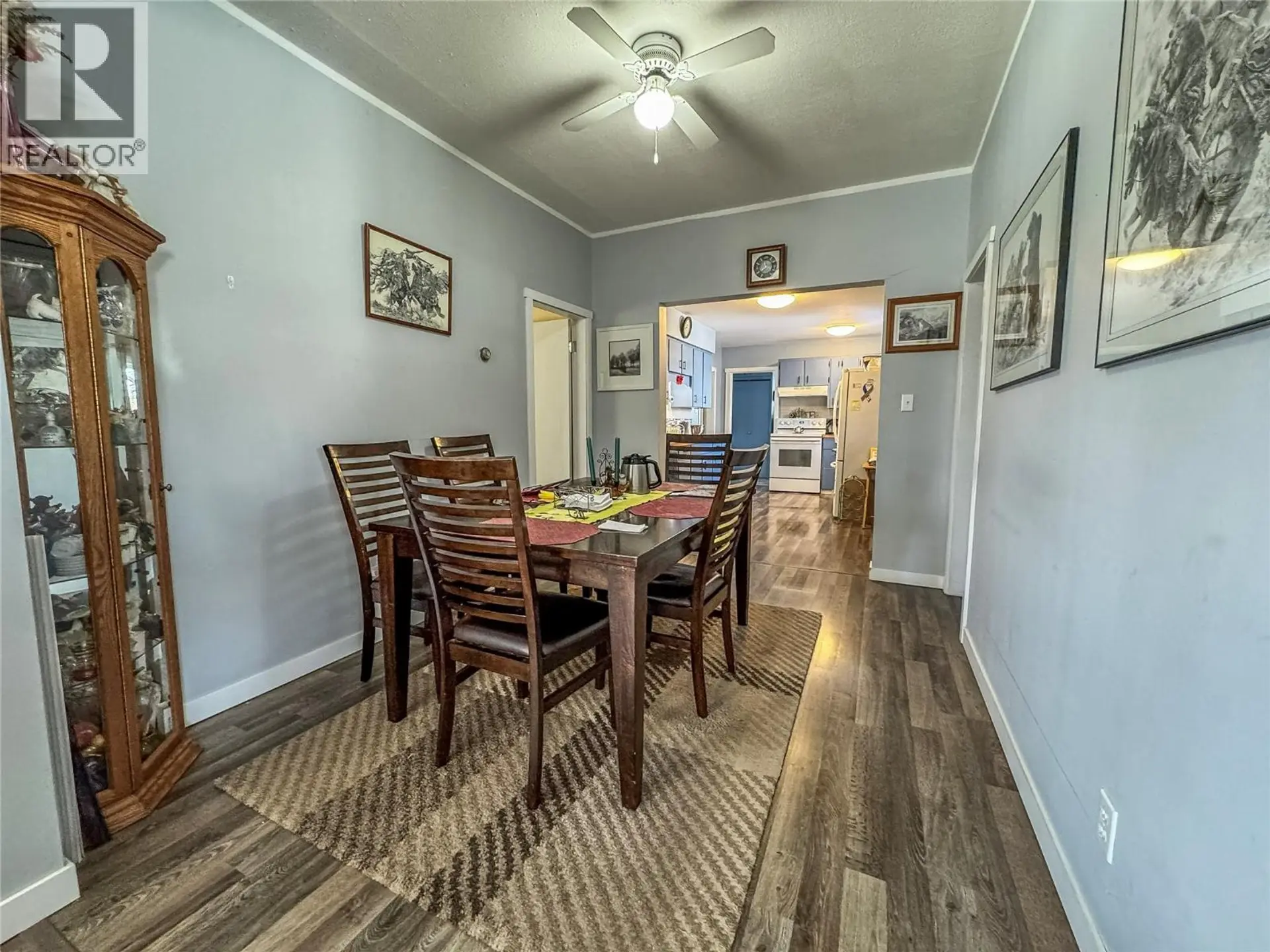 4900 50 Avenue - Image 3