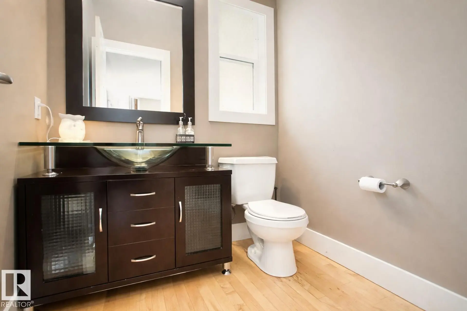 6712 18 AVE SW SW SW - Image 13