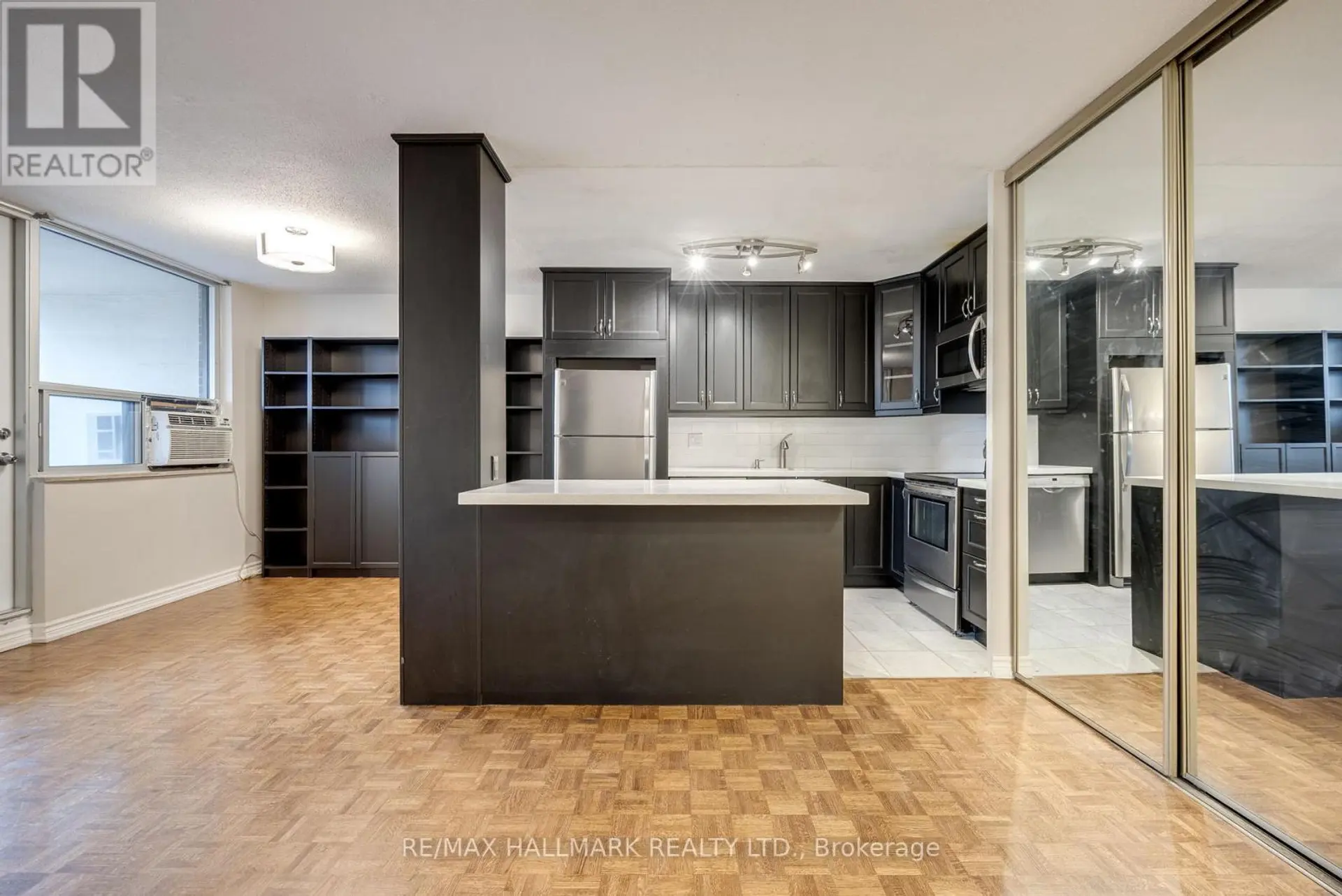#1715 40 HOMEWOOD AVENUE - Image 3