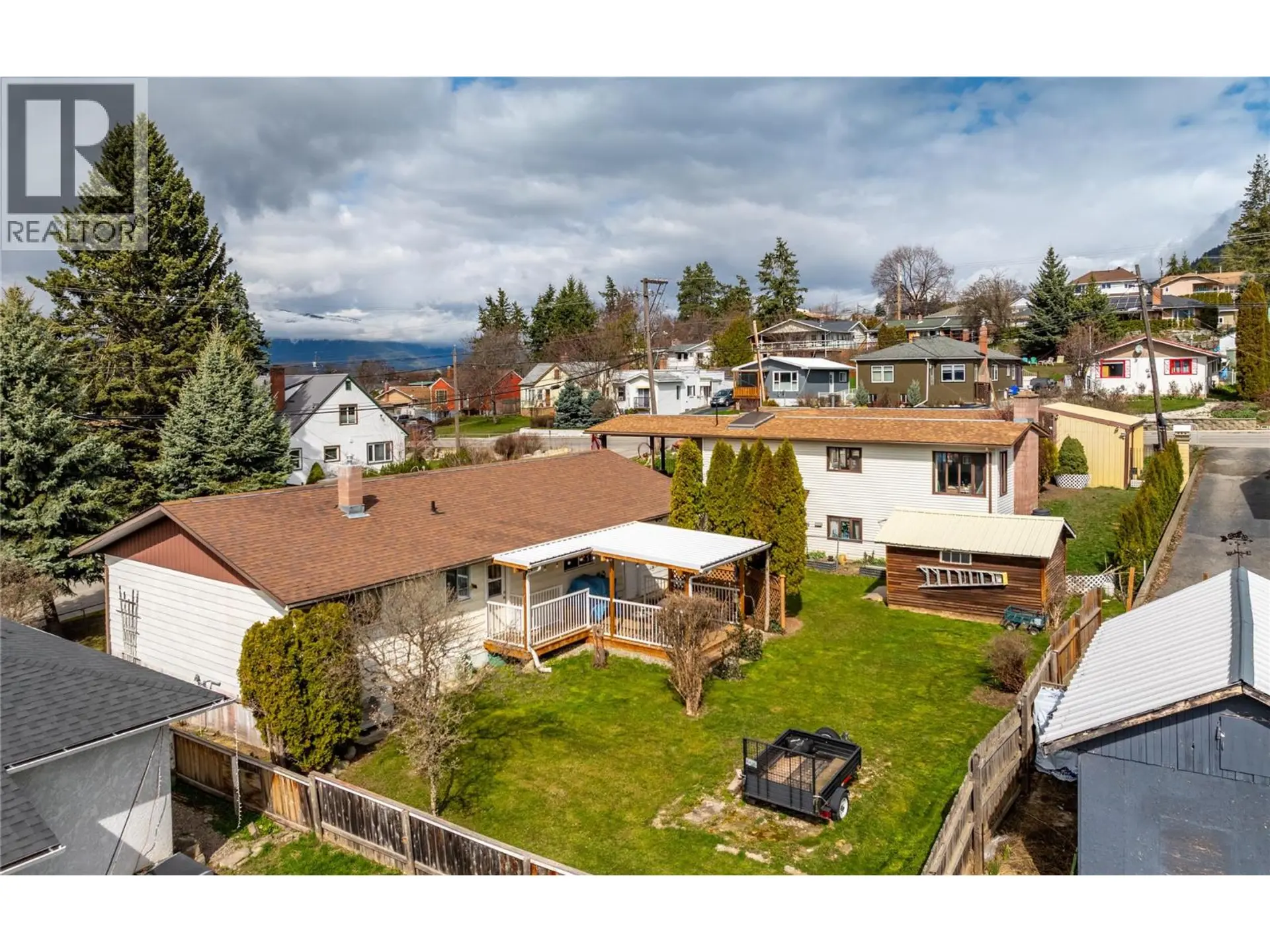 Property at 234 12th Avenue N, Creston, BC