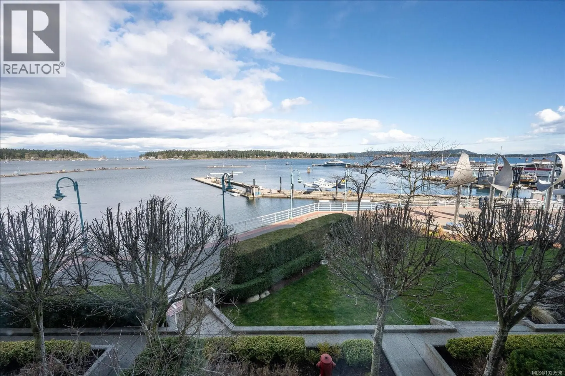 Property at #TH10 38 Front St, Nanaimo, BC