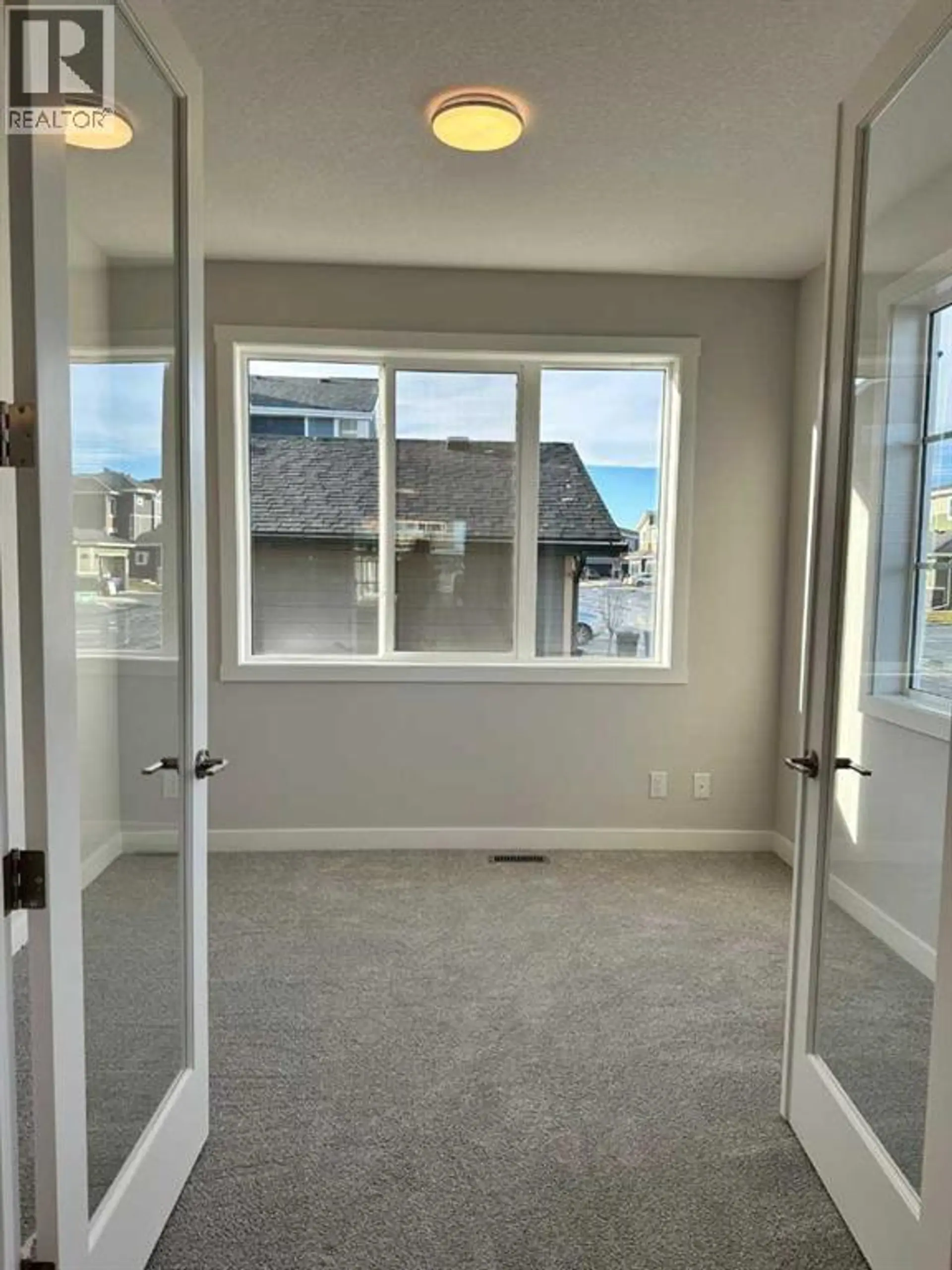 1189 WATERFORD DRIVE - Image 11