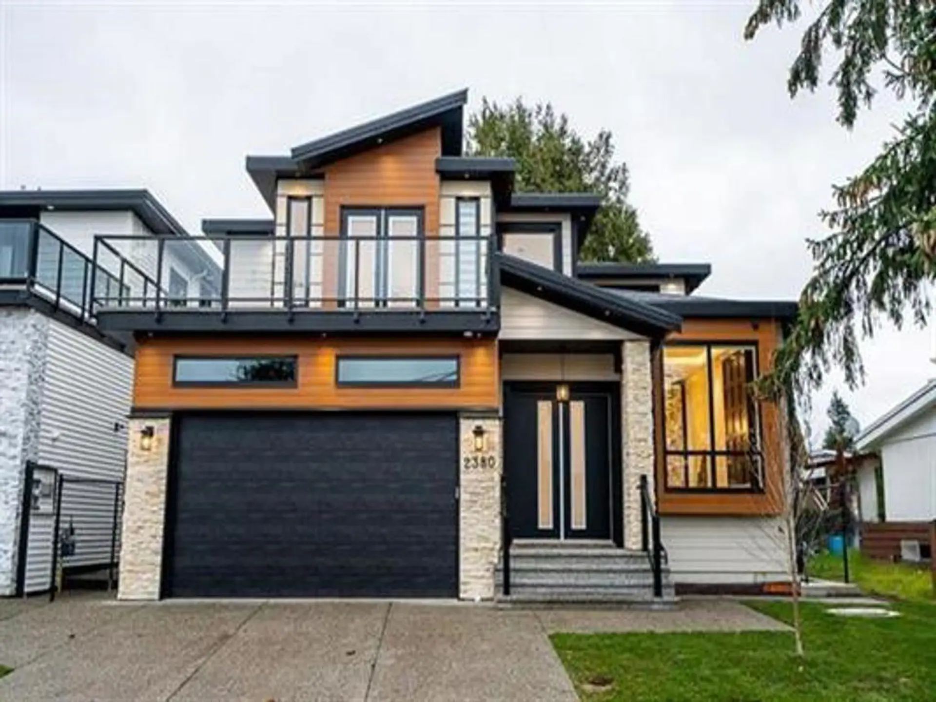 Property at 2380 Beaver Street, Abbotsford, BC