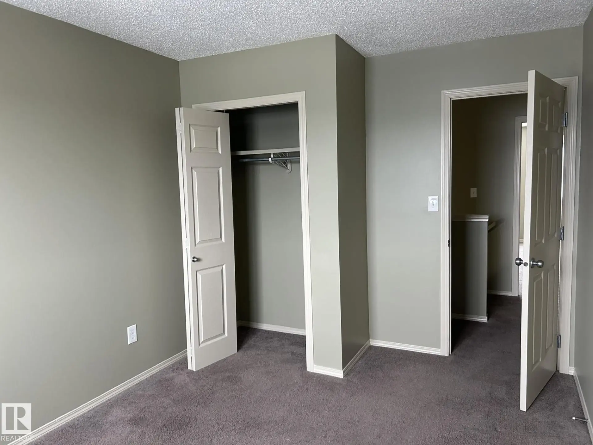 #112 4350 23 ST NW - Image 12