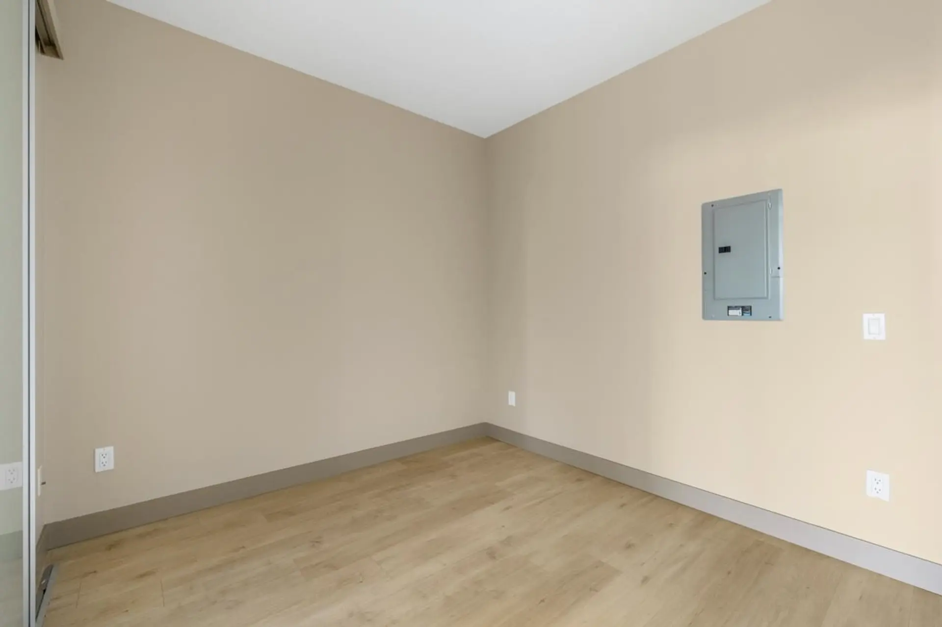 #501 9009 Cornerstone Mews - Image 7