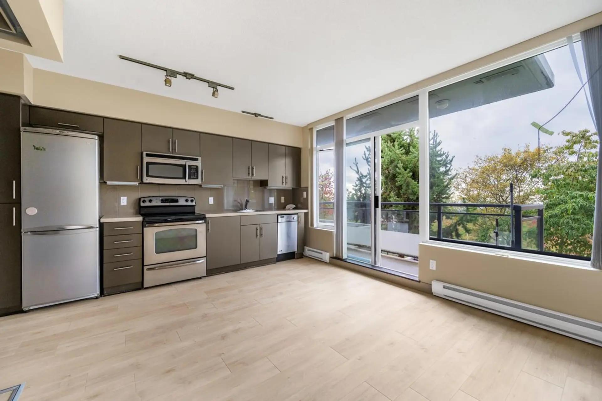 Property at #501 9009 Cornerstone Mews, Burnaby, BC