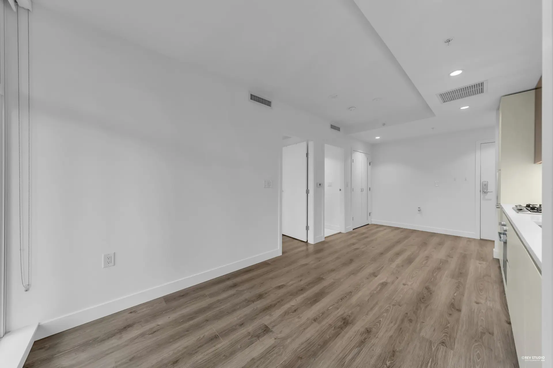 #303 8121 Chester Street - Image 7