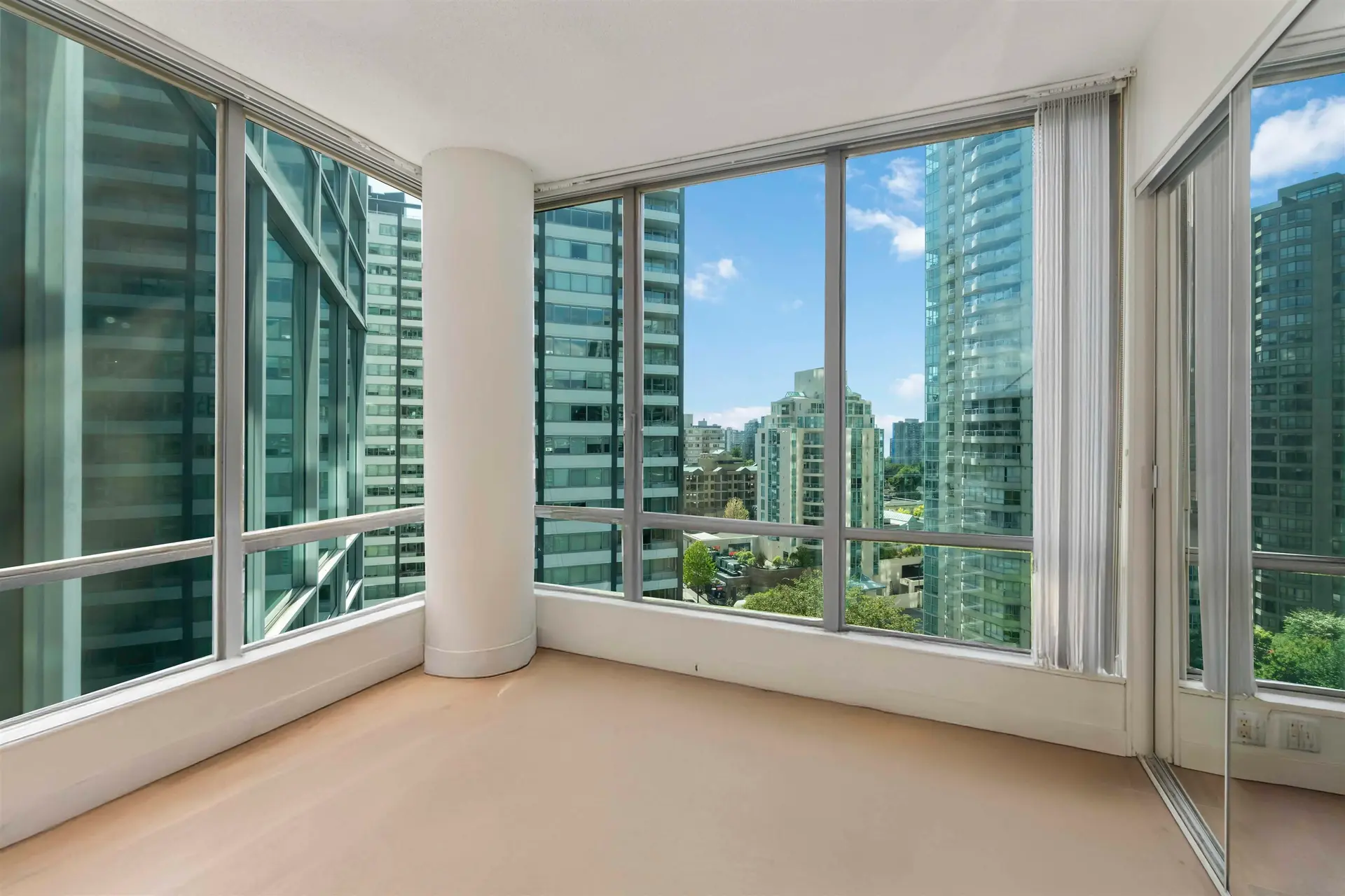 #1408 1288 W Georgia Street - Image 15