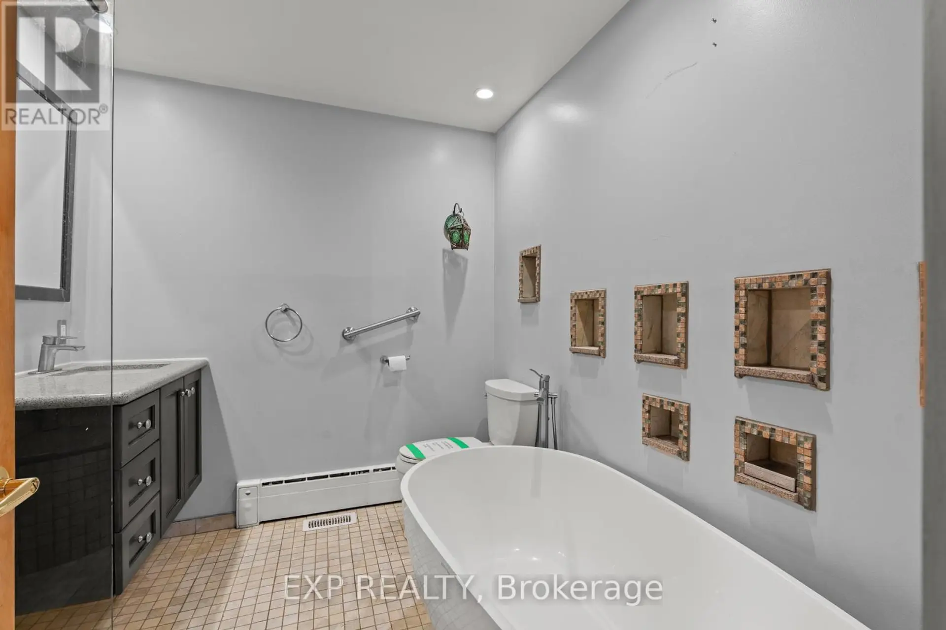 [private address] - Image 11