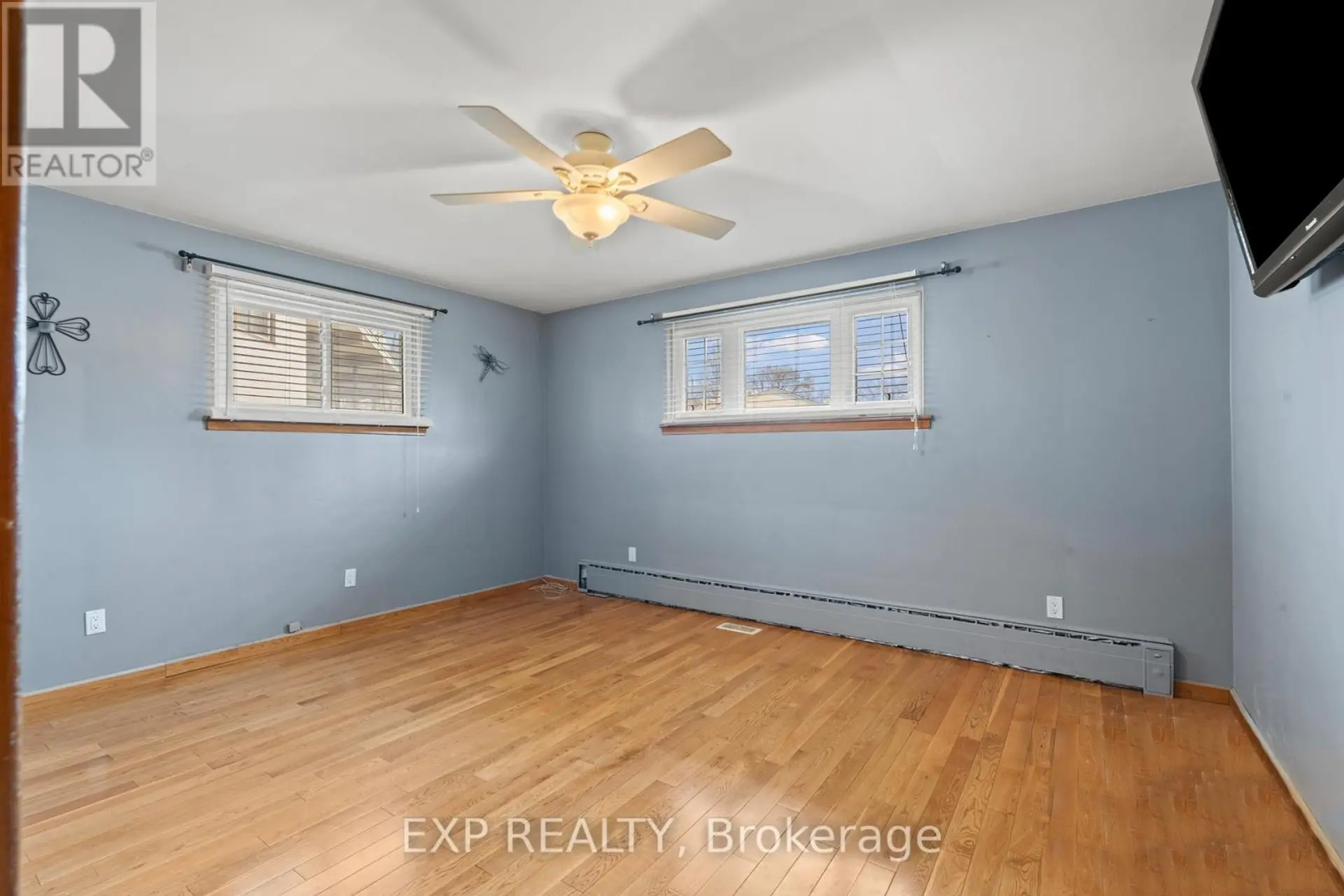 [private address] - Image 12