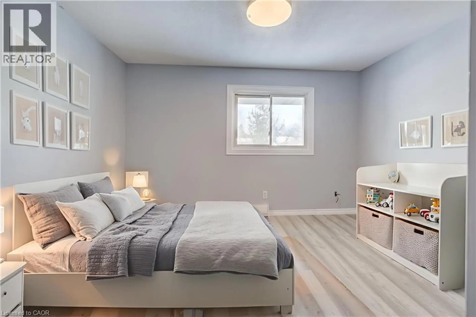 #18 249 CEDARBRAE AVENUE - Image 12