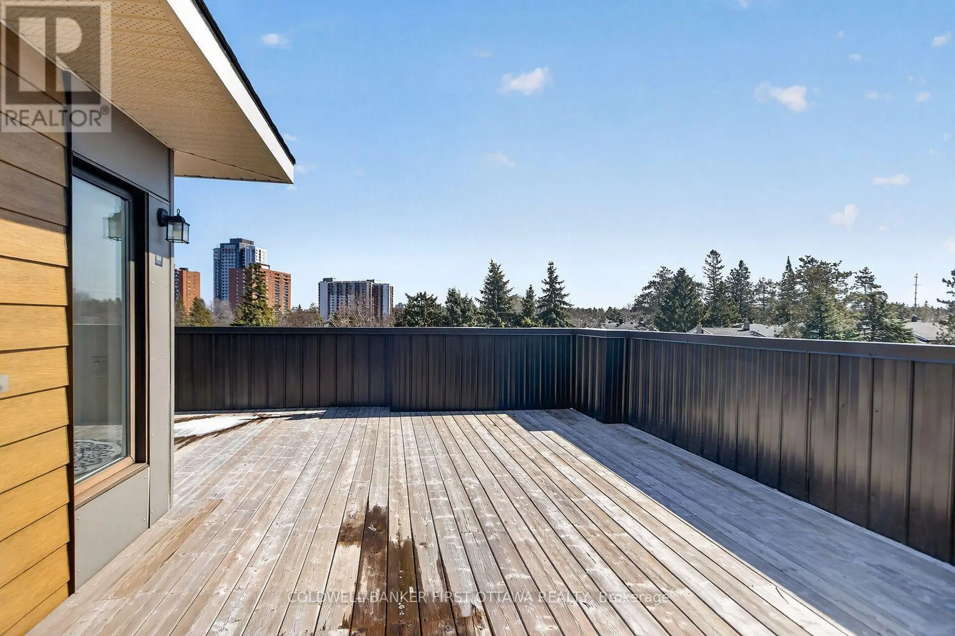 77 CHERRY BLOSSOM PRIVATE - Image 17