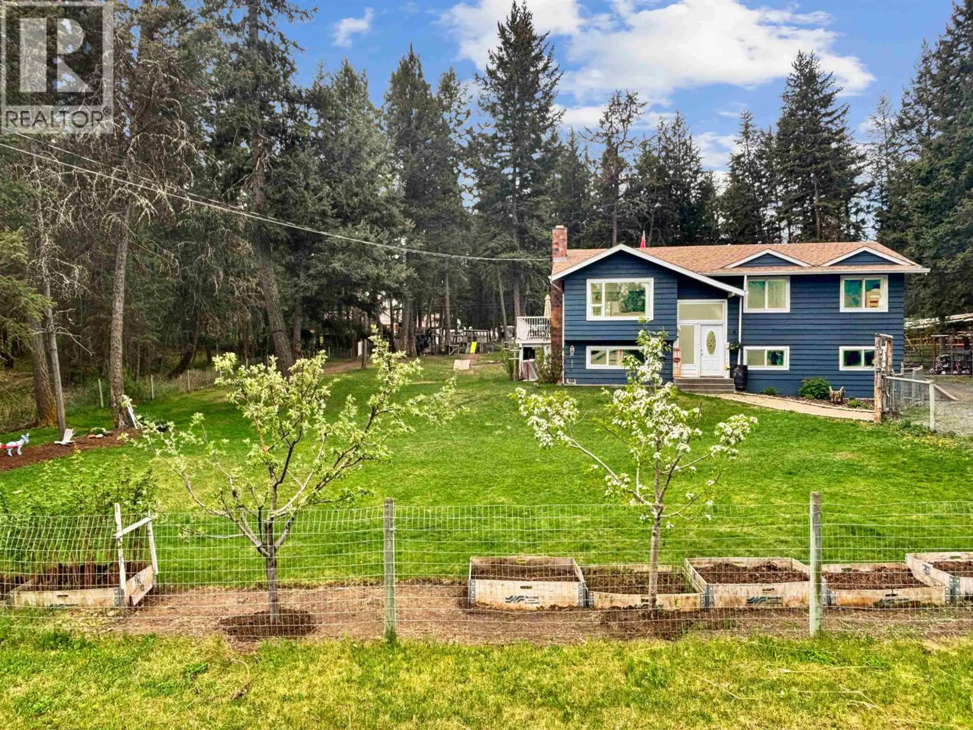 Property at 5047 EASZEE DRIVE, 108 Mile Ranch, BC