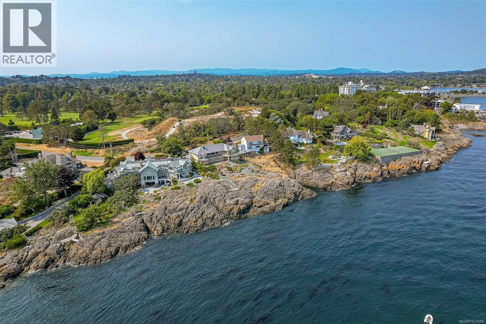 Property at 987 Beach Dr, Oak Bay, BC