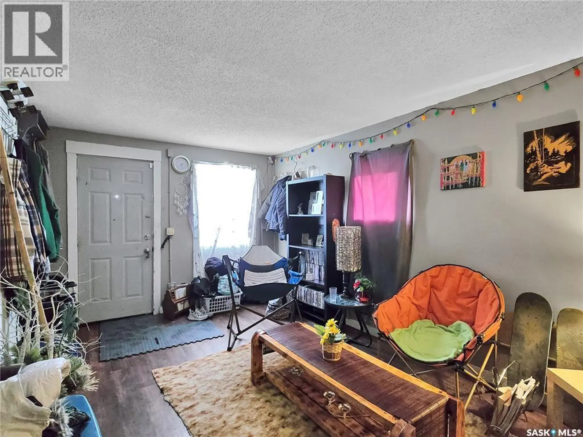 205 J AVENUE S - Image 2