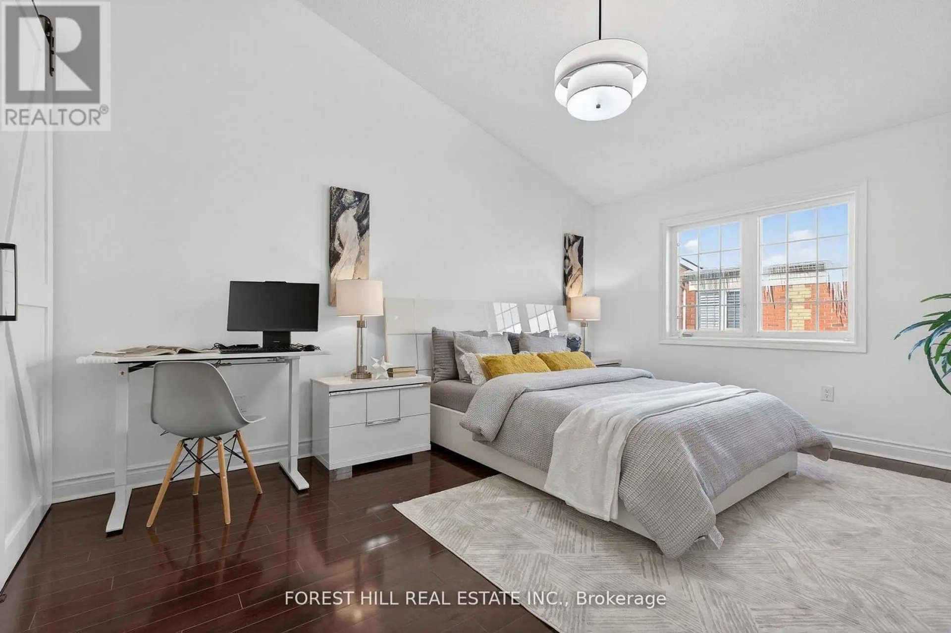 #17 8 BRIGHTON PLACE - Image 11