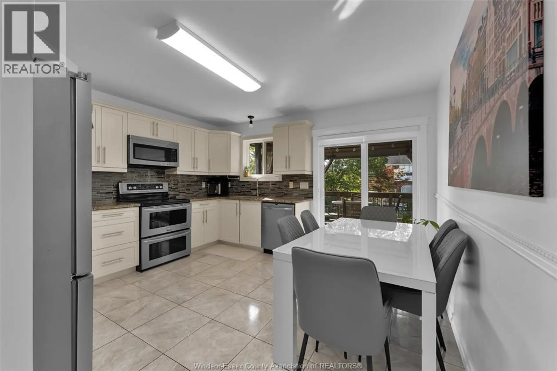 3921 ZANZIBAR CRESCENT - Image 9