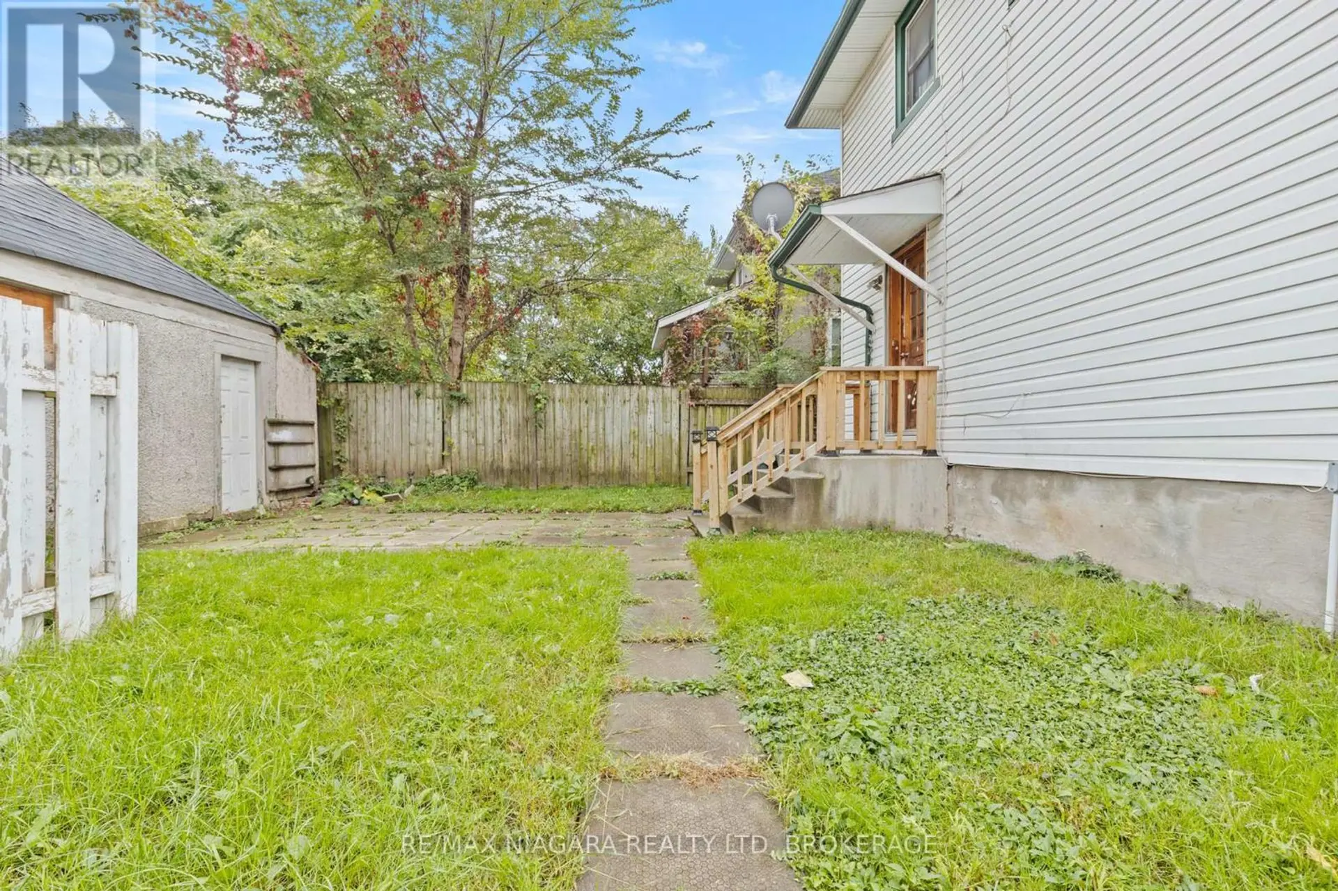 32 PAGE STREET - Image 16