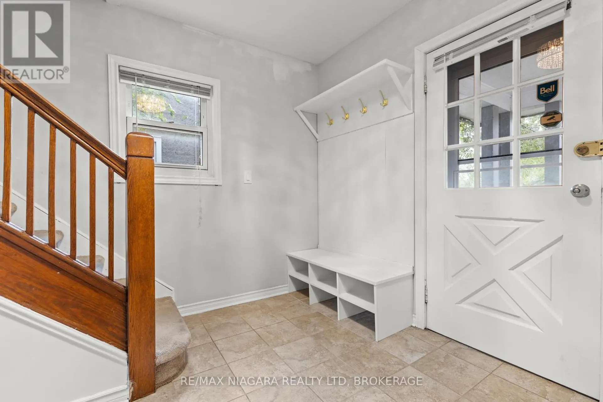 32 PAGE STREET - Image 3