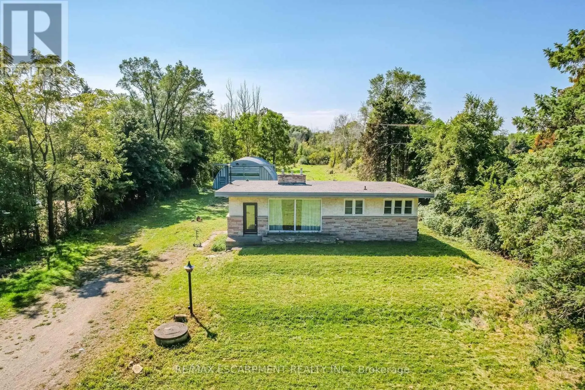 623 ROBSON ROAD - Image 6