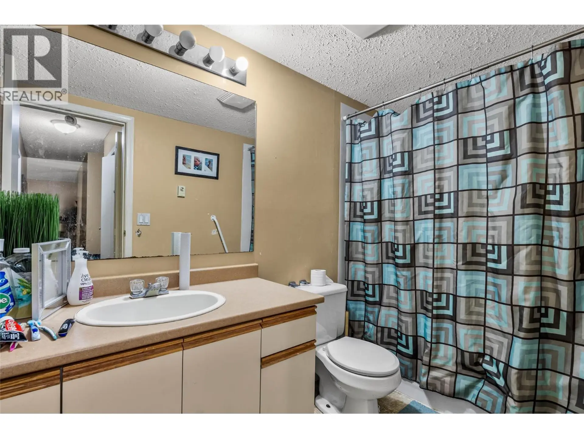 #209 1760 Brunner Avenue - Image 11