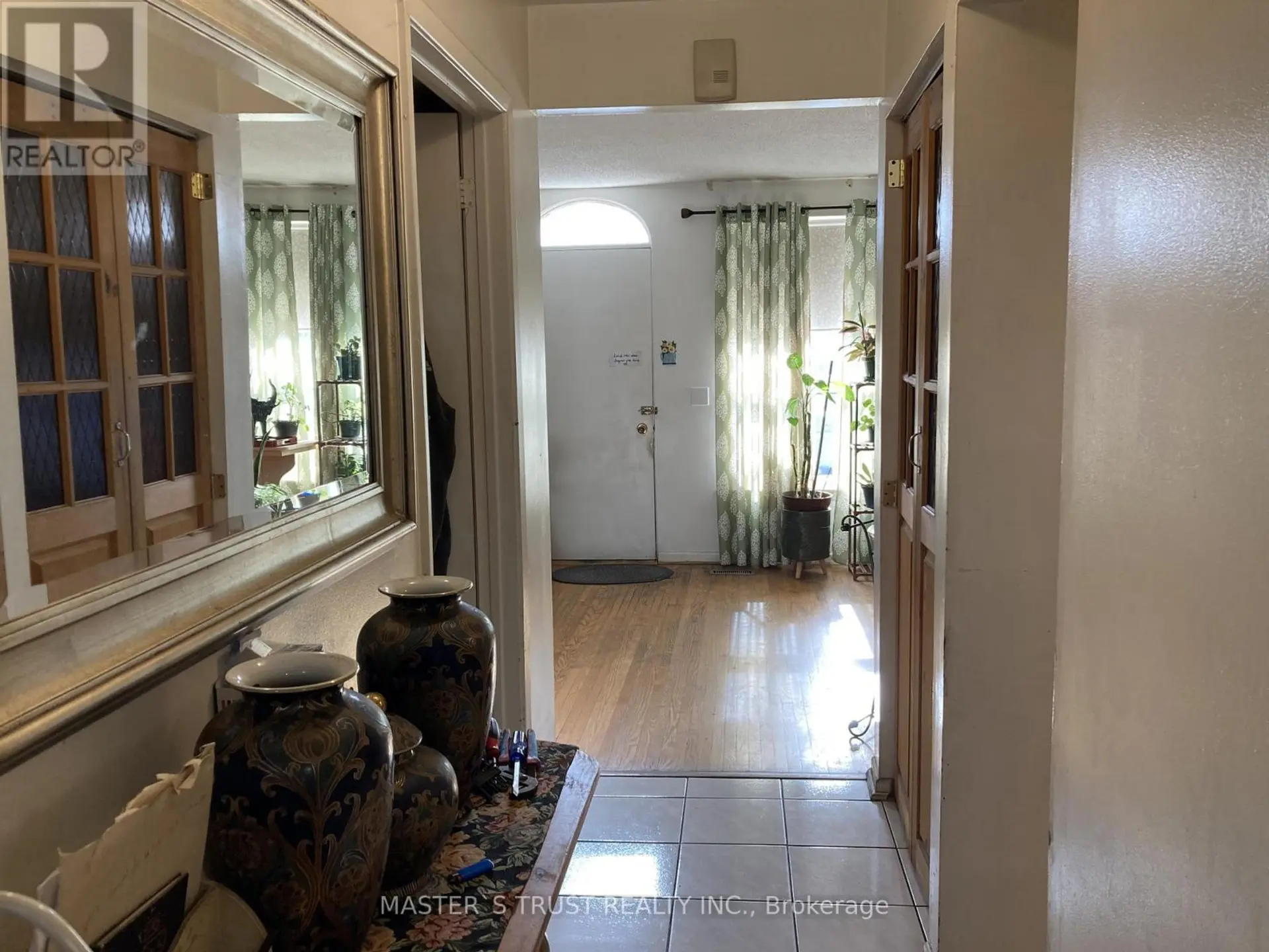 #72 246 JOHN GARLAND BOULEVARD - Image 4