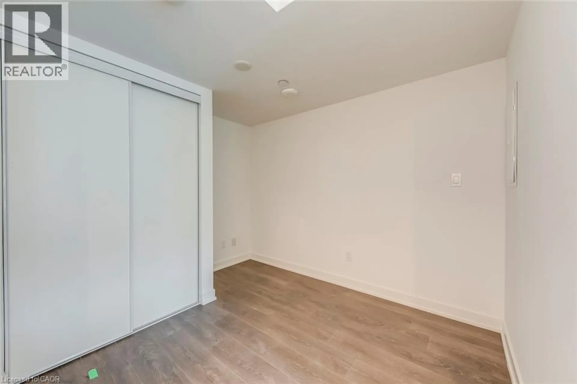 #303 370 MARTHA STREET - Image 14