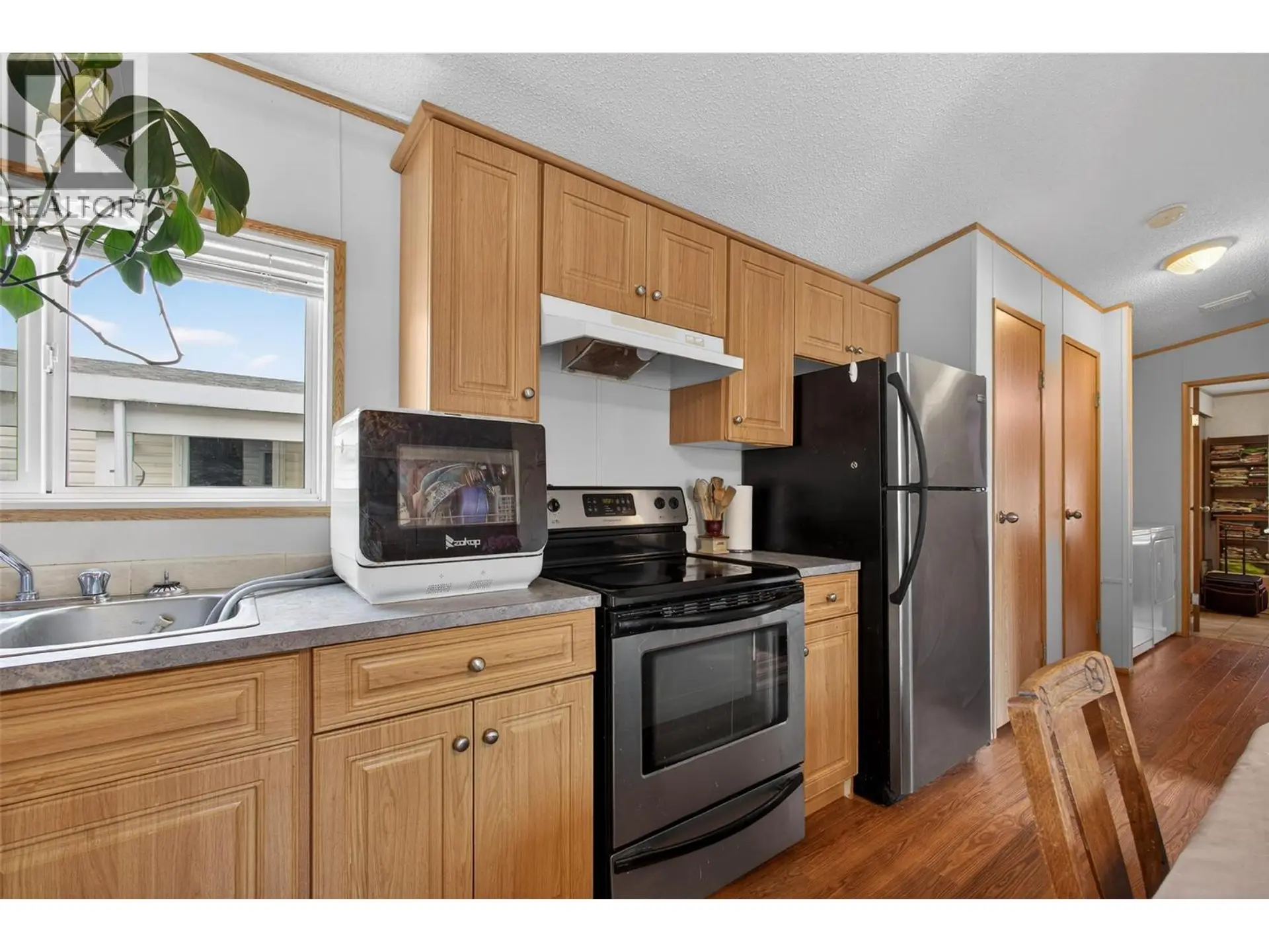 #29 6688 Tronson Road - Image 8