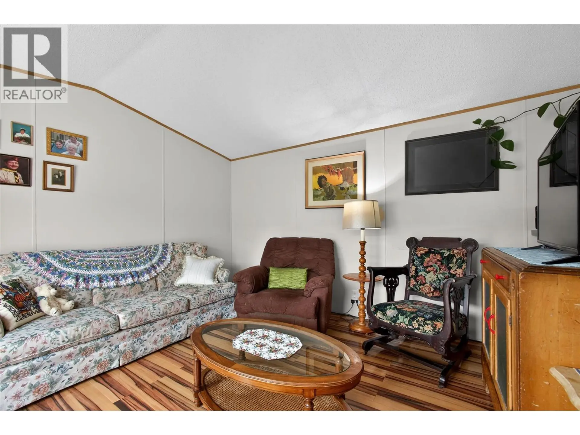 #29 6688 Tronson Road - Image 4