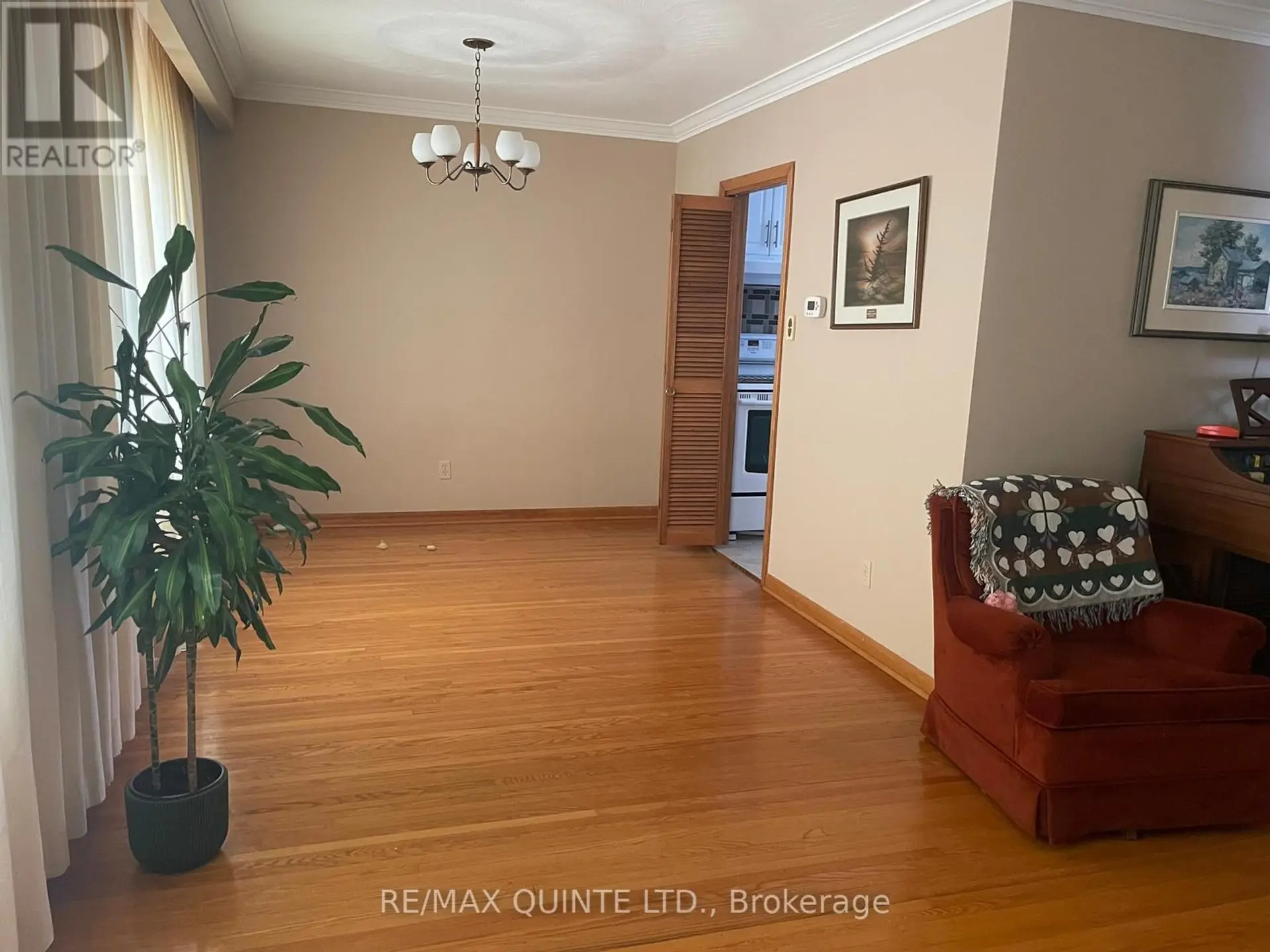 16 BELVEDERE ROAD - Image 7