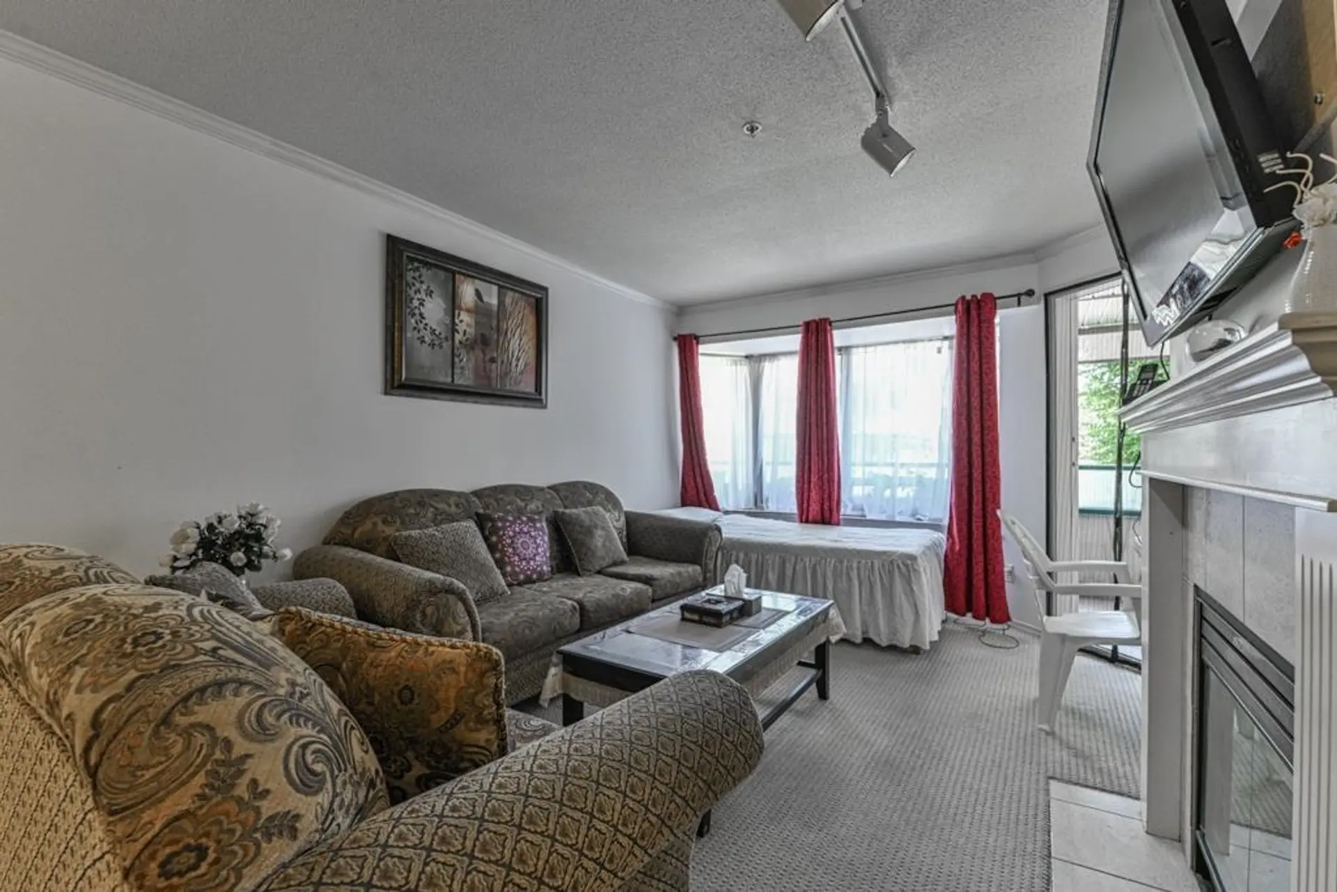 #208 2960 Trethewey Street - Image 5
