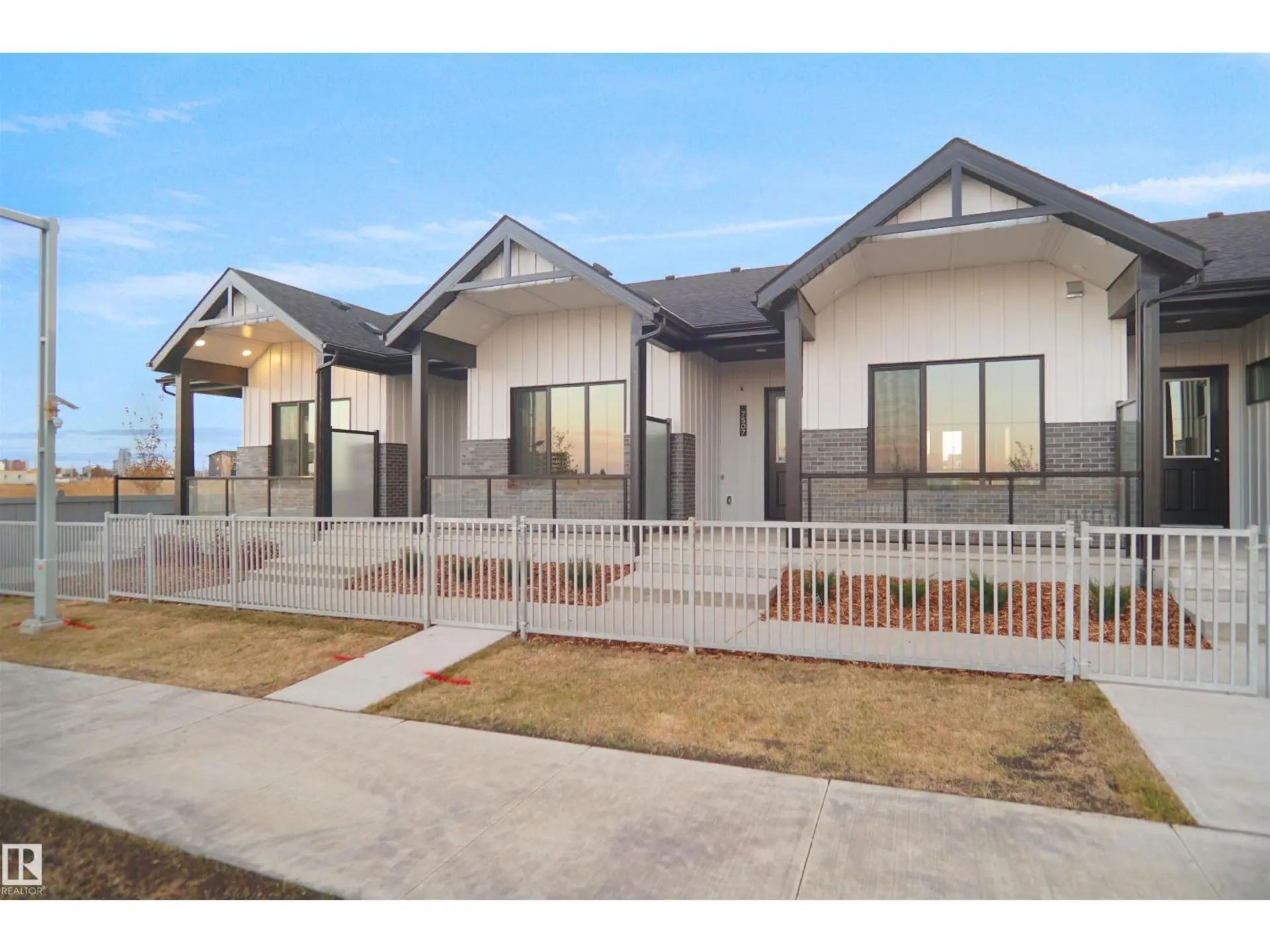 7519 OBSERVER LN NW - Image 1