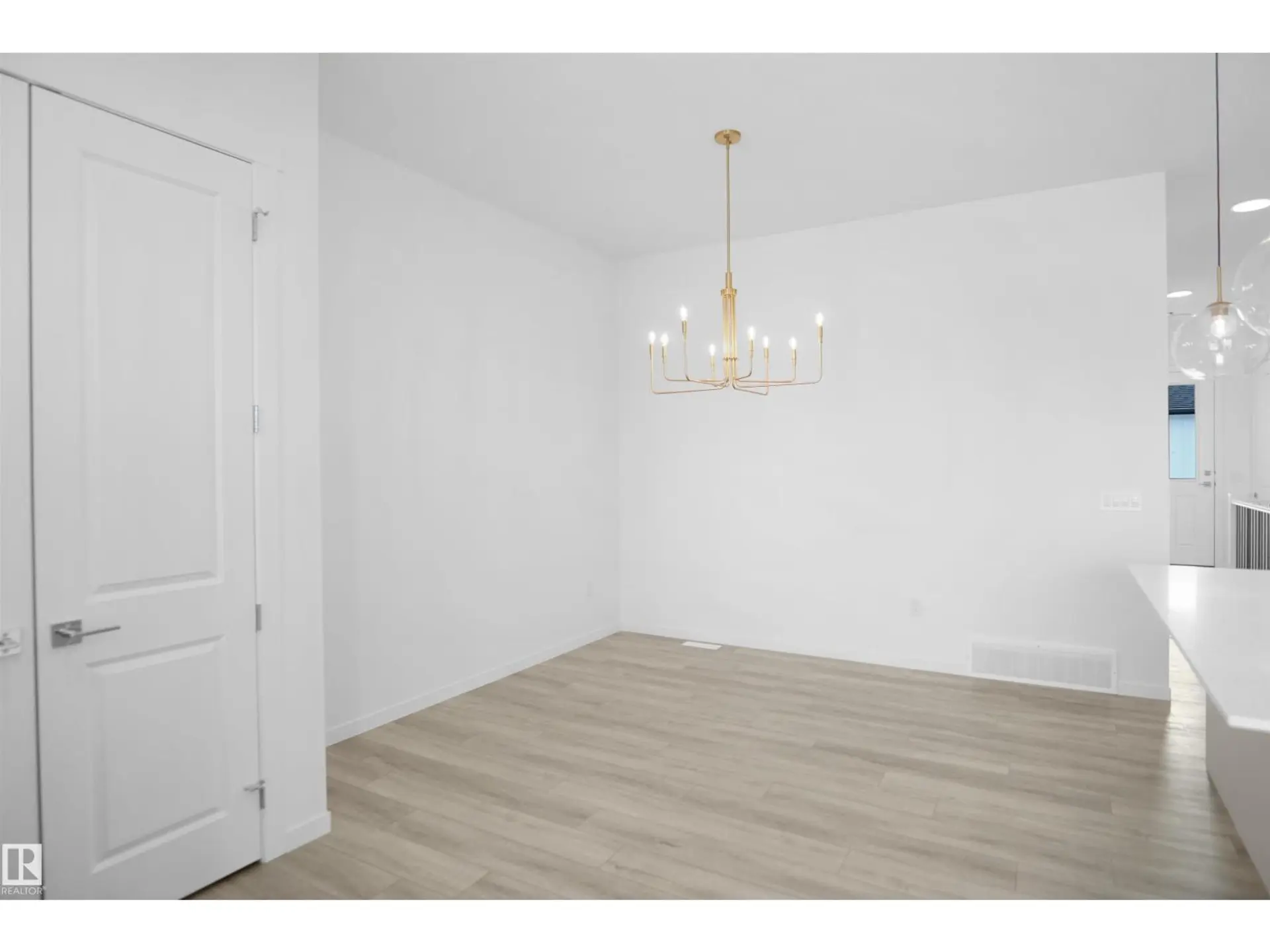 7519 OBSERVER LN NW - Image 9