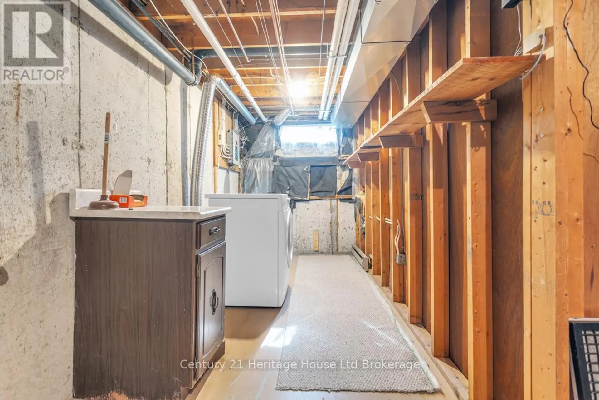 #18 1 LAMERS COURT - Image 15
